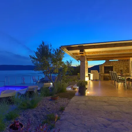 Vila Natura - Infinity Pool, Magical Nature And View, Complete Privacy - By Traveler Tourist Agency Id 2136 Krk Town