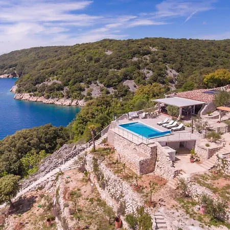Natura - Infinity Pool, Magical Nature And View, Complete Privacy - By Traveler Tourist Agency Id 2136 Krk Town