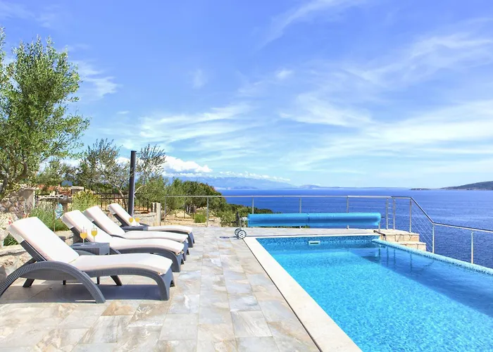 Villa Natura - Infinity Pool, Magical Nature And View, Complete Privacy - By Traveler Tourist Agency Id 2136 Krk Town