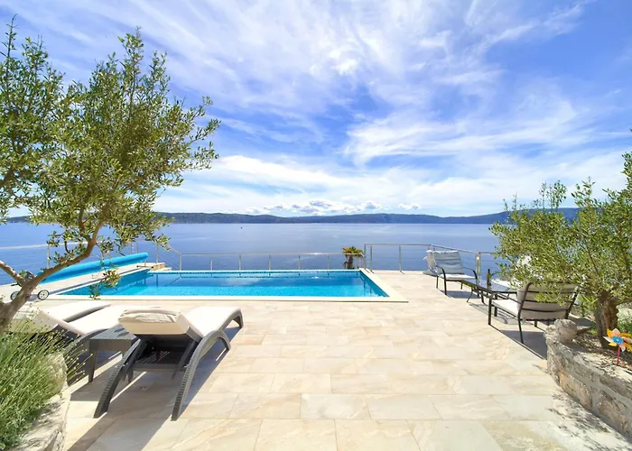 Villa Natura - Infinity Pool, Magical Nature And View, Complete Privacy - By Traveler Tourist Agency Id 2136 Krk Town