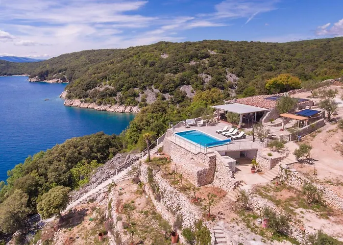 Natura - Infinity Pool, Magical Nature And View, Complete Privacy - By Traveler Tourist Agency Id 2136 Krk Town