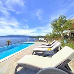 Villa Natura - Infinity Pool, Magical Nature And View, Complete Privacy - By Traveler Tourist Agency Id 2136