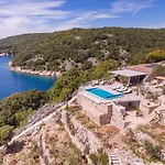 Natura - Infinity Pool, Magical Nature And View, Complete Privacy - By Traveler Tourist Agency Id 2136 Krk Town