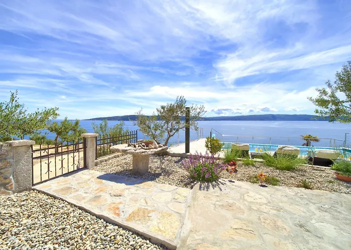 Villa Natura - Infinity Pool, Magical Nature And View, Complete Privacy - By Traveler Tourist Agency Id 2136 Krk Town