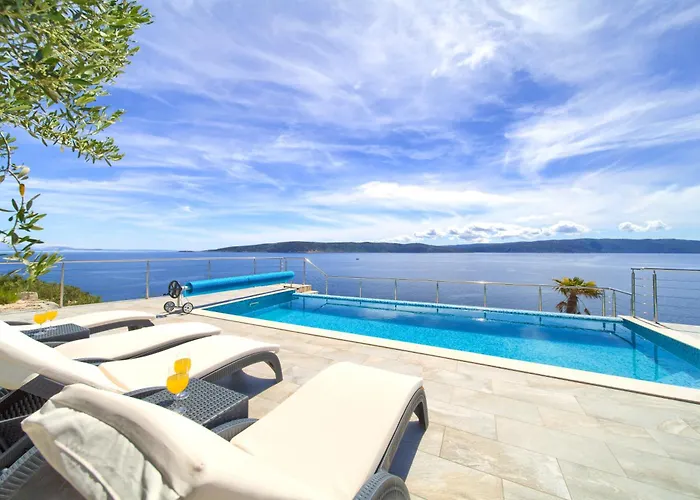 Villa Natura - Infinity Pool, Magical Nature And View, Complete Privacy - By Traveler Tourist Agency Id 2136